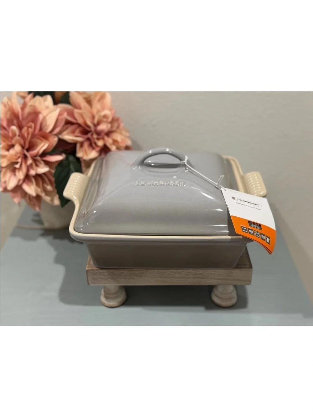 Le Creuset French Grey/Mist Gray 23cm Square Heritage Dish With Lid 9